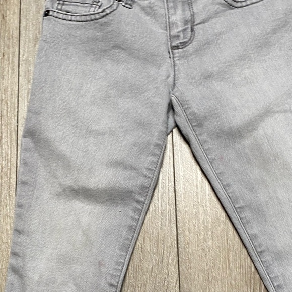 The Children’s Place Gray Denim Super Skinny Jeans Girl Size 6 - Picture 7 of 13